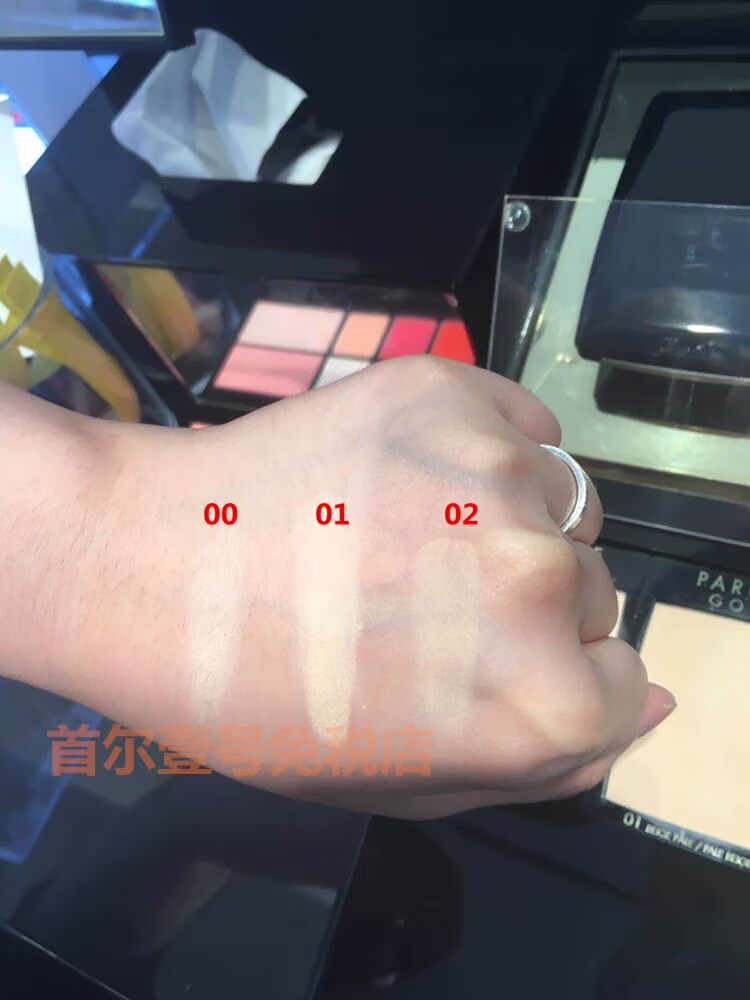 Hàn Quốc miễn phí thịt Guerlain mới trang điểm sửa chữa kim cương vàng SPF15 10g 00 01 - Bột nén phấn nền missha