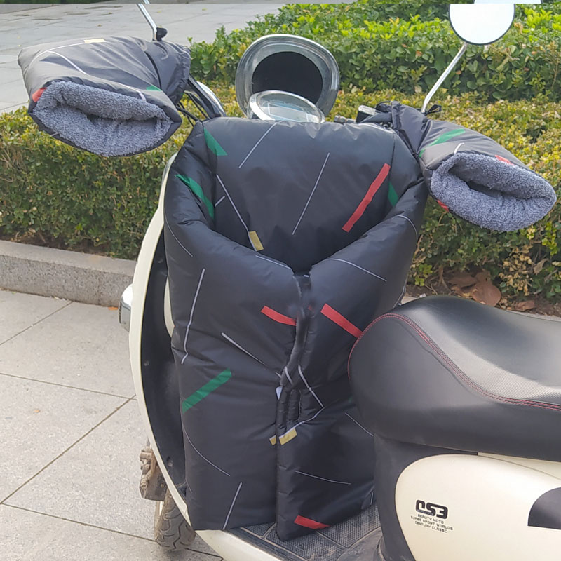 Foldable electric car windshield quilt winter split plus velvet thickened waterproof small battery car windproof cover spring and autumn