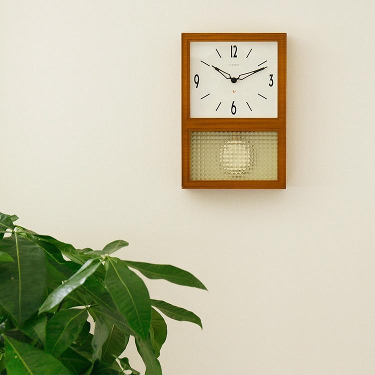 Imported from Japan CHAMBRE wooden Japanese-style living room wall clock retro study mute pendulum clock 3 colors