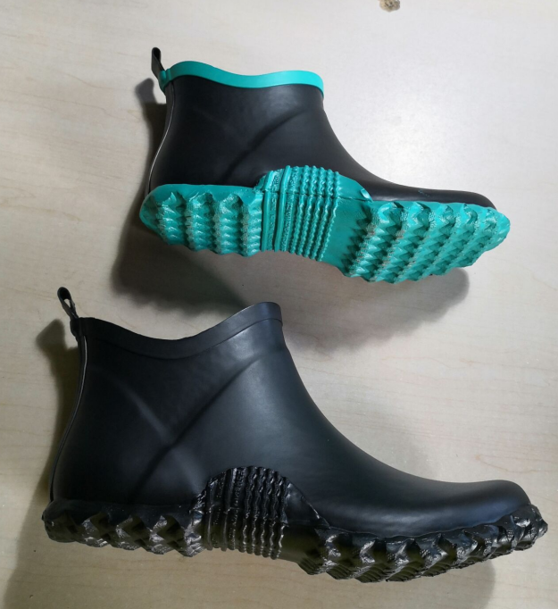 Upper Foot Giant slim and comfortable for men and women General couple Shallow Mouth Rubber Rain Shoes Full Cotton Fabric Neri Black Green 2 Thrones