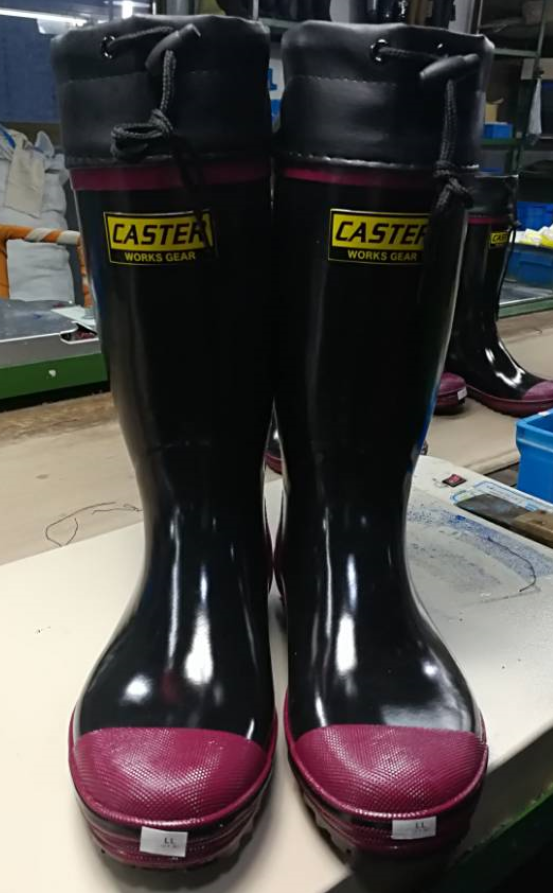 202 Japanese men's sweat-absorbing high-tube printed glossy rubber rain boots Yudan has flaws and random hair is very good-looking