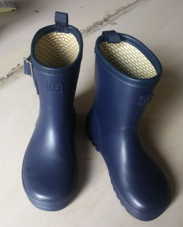 Резиновые сапоги 日本订单余单小大童橡胶防水雨鞋纯棉布内里薄款瑕疵随机放心拍 OTHER