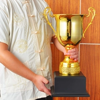 Темно-серый