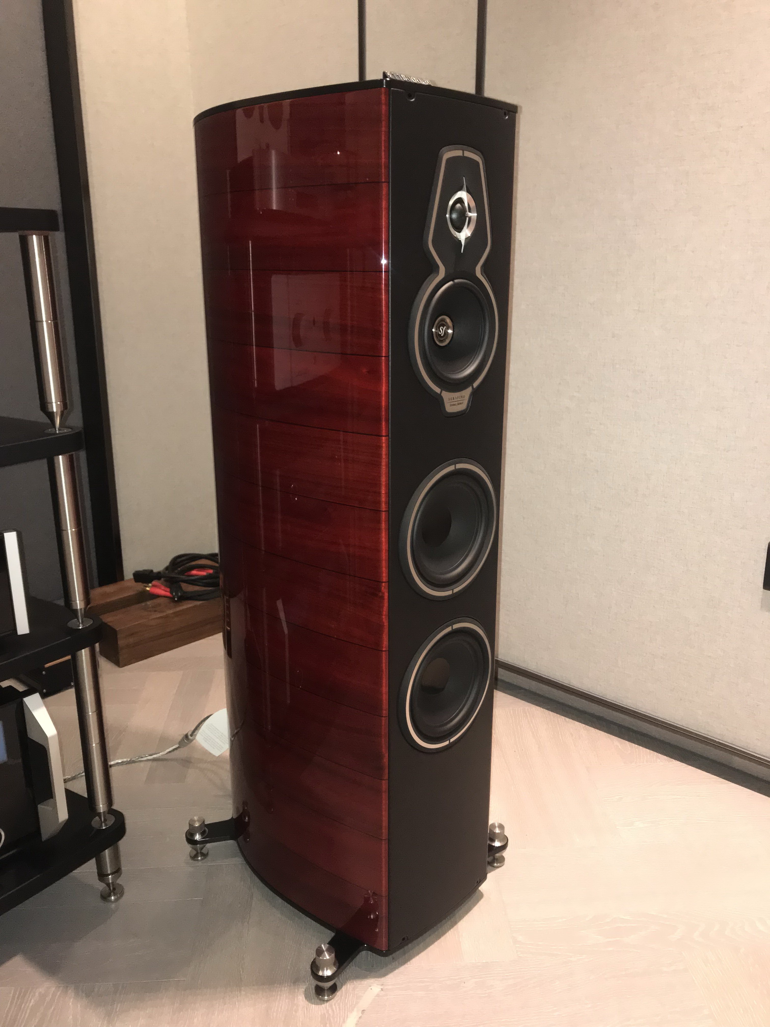 Italy's Sonus Faber Serafino tradition series of piano speakers