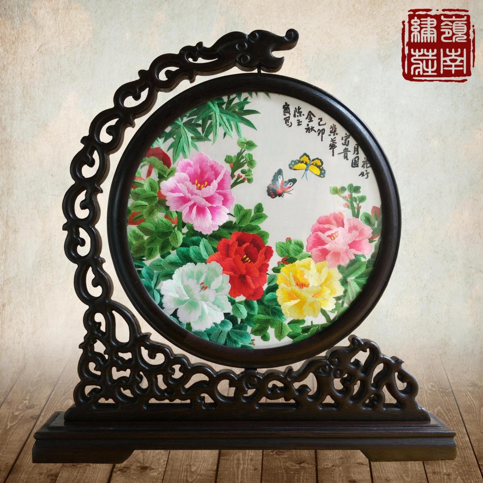 Guangdong embroidery Cantonese embroidery tide embroidery Mid-Autumn Festival gifts pure hand embroidery gifts marriage into the gang gifts old foreigners