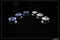 Our hot sale is very good for drinking alone Two people can also cover the bowl Kuanglu oolong tea Jingdezhen full-hand white glaze blue glaze