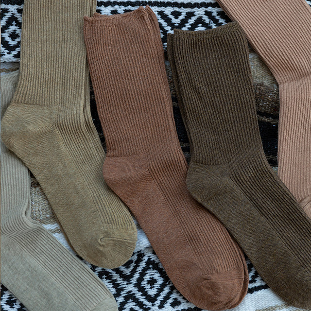 ພາຍໃຕ້ເກີບເກີບ, ລະດູໃບໄມ້ປົ່ງ, ດູໃບໄມ້ລົ່ນແລະລະດູຫນາວ pile socks, socks ສະດວກສະບາຍ, socks ກາງ calf ຂອງແມ່ຍິງ, retro ສີແຂງ knitted ປ່າຝ້າຍ socks ພື້ນເຮືອນ