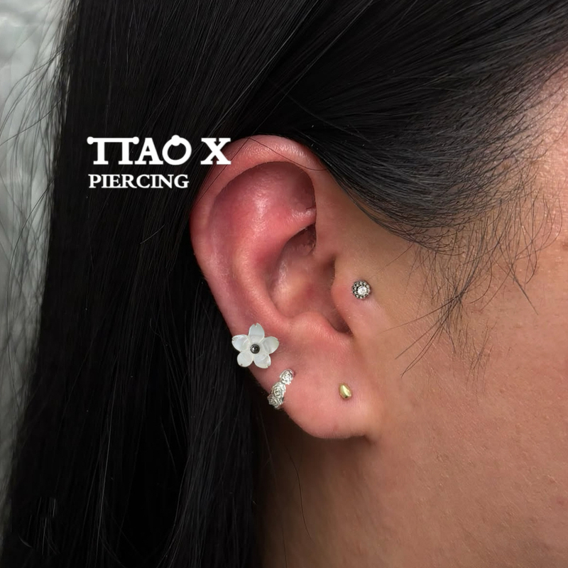 Ttao X Sweet Cool Style Mother-Of-Pearl Flower Rose Opal Titanium Steel Ear Bone Stud Earrings Piercing Jewelry Hypoallergenic