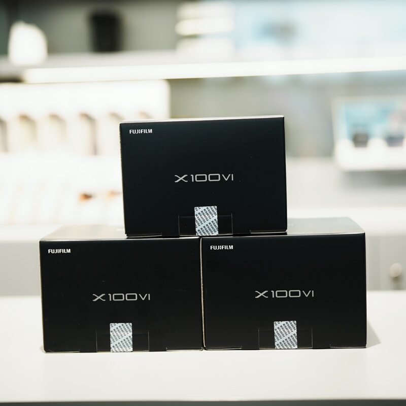 Brand New in Stock FUJIFILM X100Vi 6Th Generation Vintage Camera