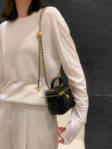 Небольшая сумка, цепь, сумка через плечо, сумка на одно плечо, помада, коробка, Франция, в стиле Шанель, на цепочке