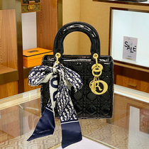 French DUDK womens bag 2024 new Princess Diana bag high-end versatile fashionable shoulder crossbody handbag for women