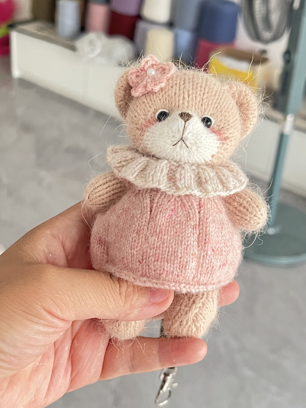 Knitted Teddy Bear Doll Mini Milk Bear Handmade DIY Yarn Material Kit Handmade Gift Pendant Christmas Gift