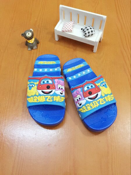 Pantoufles enfants en autre - Ref 986342 Image 6