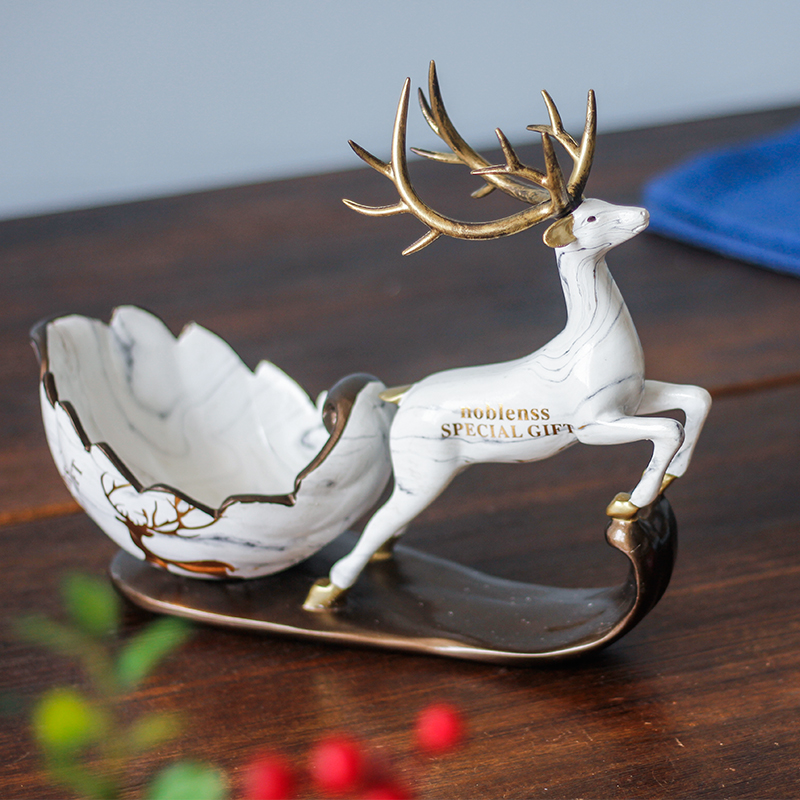 Creative ins Nordic light and luxurious Kanto with key containing deer Decorative Swing Accessories Living-room Desktop Remote Control Containing Box