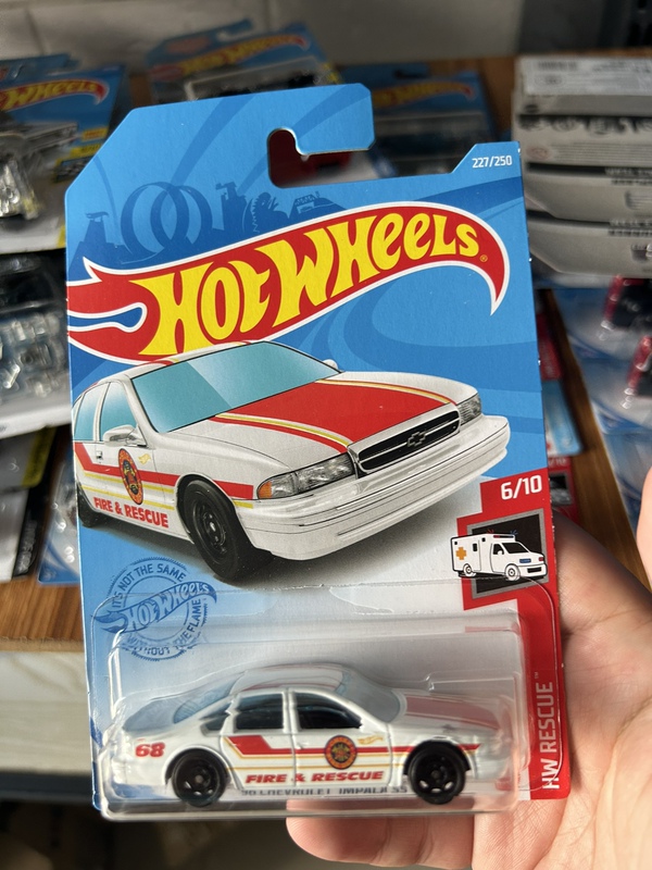 Hot Wheels 2021P Batch Chevrolet Police Car White