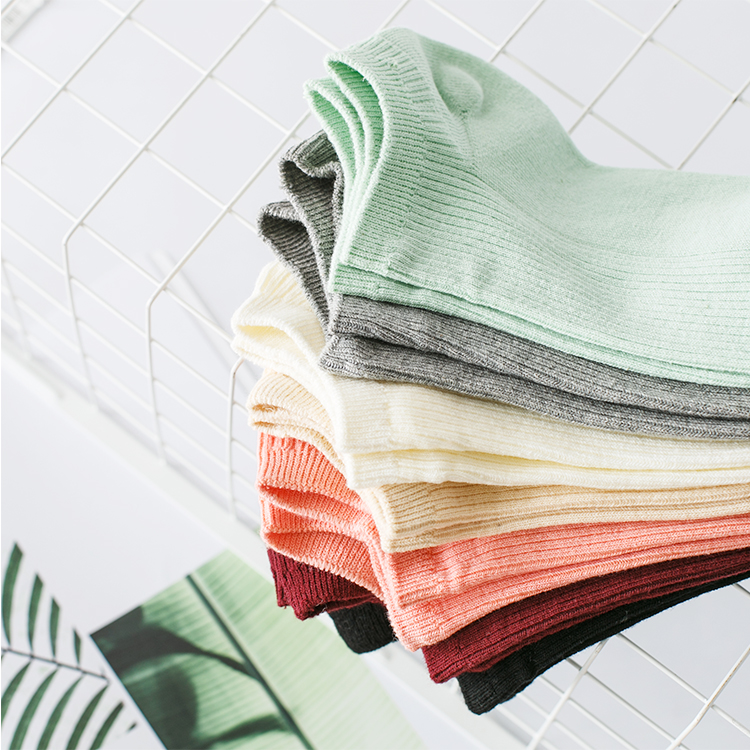 Vớ cotton cắt thấp của phụ nữ mùa hè vớ màu rắn vớ của phụ nữ vớ mỏng phần dọc sọc kết cấu đại học gió nữ vớ ngắn vớ nam cao cấp