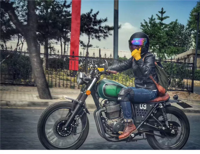 Ống kính mũ bảo hiểm xe máy trong nước ba nút mạ bạc Harley retro phổ quát chống nắng bong bóng gương với khung - Xe máy Rider thiết bị gang tay xe may