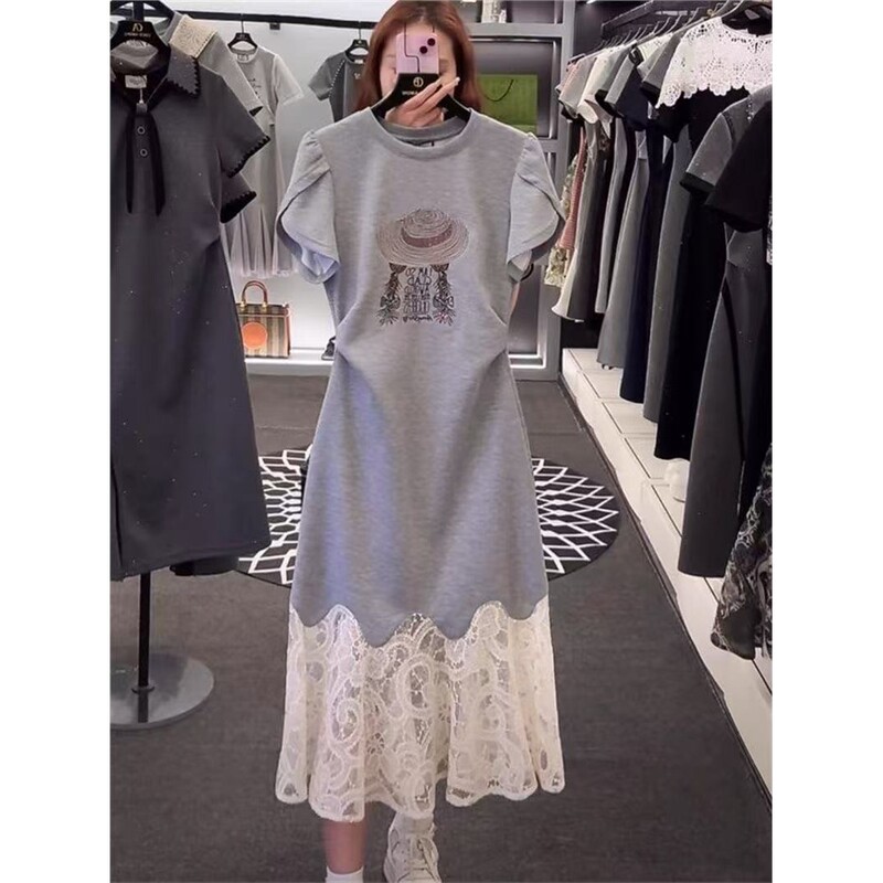 European-Style Lace Patchwork Faux Two-Piece Dress for Women, 2026 New Summer Korean Version, Super Fairy Style, Waist-Cinching, Knee-Length Mid-Length Dress European-Style Lace Patchwork Faux Two-Piece Dress for Women, 2026 New Summer Korean Version, Super Fairy Style, Waist-Cinching, Knee-Length Mid-Length Dress