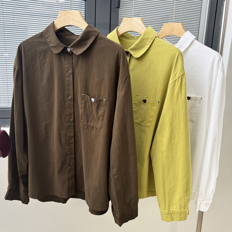 French Peter Pan Collar Loose Oversized Heart Button Brushed Shirt with a Relaxed Fit and Suede Texture for Layering as a Base Layer French Peter Pan Collar Loose Oversized Heart Button Brushed Shirt with a Relaxed Fit and Suede Texture for Layering as a Base Layer