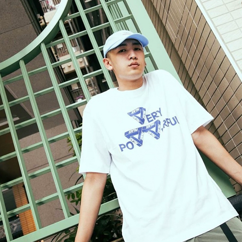 PALACE 19SS POWER đảo ngược tam giác tròn cổ trượt ván hip hop thủy triều thương hiệu cotton rắn màu áo thun ngắn tay - Áo phông thể thao