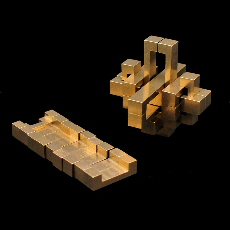 Đồng truyền thống đồ chơi giáo dục brass Luban khóa lỗ khóa hai mươi bốn trẻ em người lớn mở khóa đồ chơi thông minh đồ chơi trẻ em