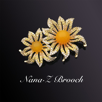 Na Ridodo Nanz Style Daisy Honey Wax Gold Plated Brooch Chest of flowers Dont pin women extravagant atmosphere China Wind