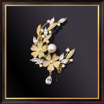 Natural Freshwater Pearls Fashion Golden Flowers Chest Needle-chested Breast dresses Womens big clothes accessories Japan and South Korea upscale extravaganza