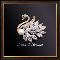 Na Lidado swanky zircon brooch brooch with no needle upscale female Korean lavish atmosphere fashion suit accessories