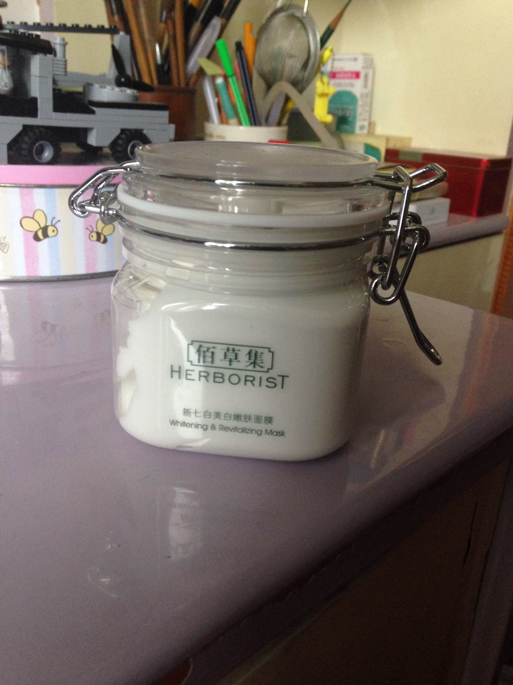 新七白嫩肤面膜