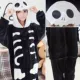 Phim hoạt hình khủng long động vật một mảnh đồ ngủ nữ mùa đông Pikachu phần mỏng vài san hô flannel trưởng thành nam mùa đông bộ bông ấp áp mùa đông nam nữ