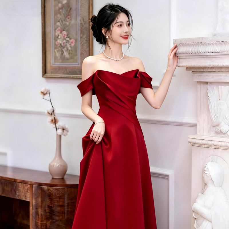 Satin Toast Dress for Bride, Wedding, Engagement Dress, Elegant Red Strapless Off-Shoulder Slimming Dress for Art Exam and Coming-Of-Age Ceremony