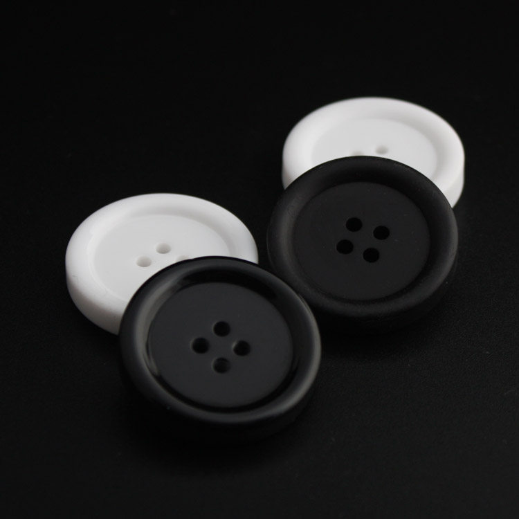 Full black white bright light Abroad coat wind clothes button Thickened Subsections of Men and women Resin Coats buttons Coats Buttons