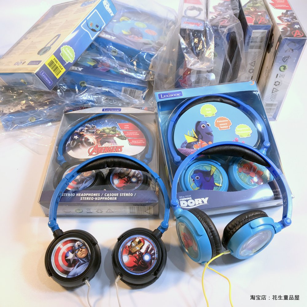 Export European children wearing headphones Early teaching Xi used to learn English Internet class portable wearing comfortable