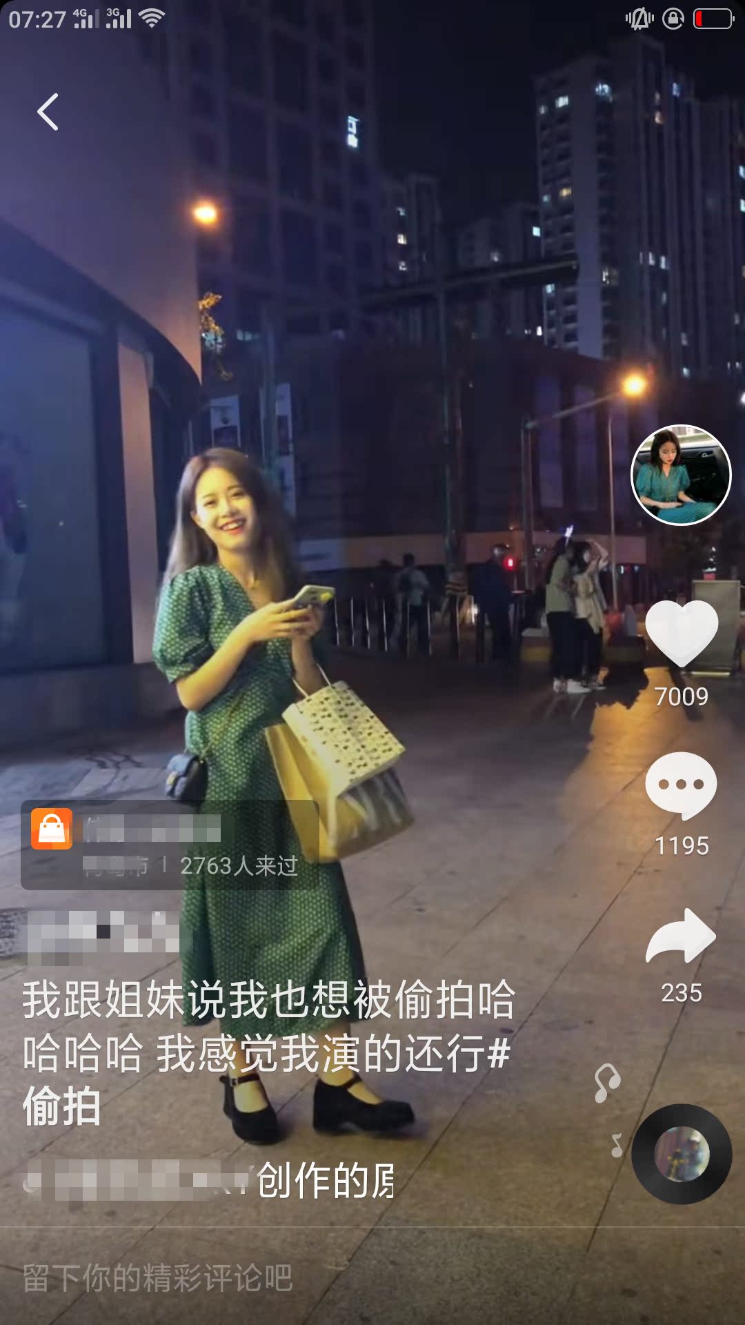 Mùa hè phiên bản mới của Hàn Quốc in lưới màu đỏ thon gọn giảm béo hoang dã in cổ chữ V nữ sang trọng - Sản phẩm HOT áo kiểu trung niên u50
