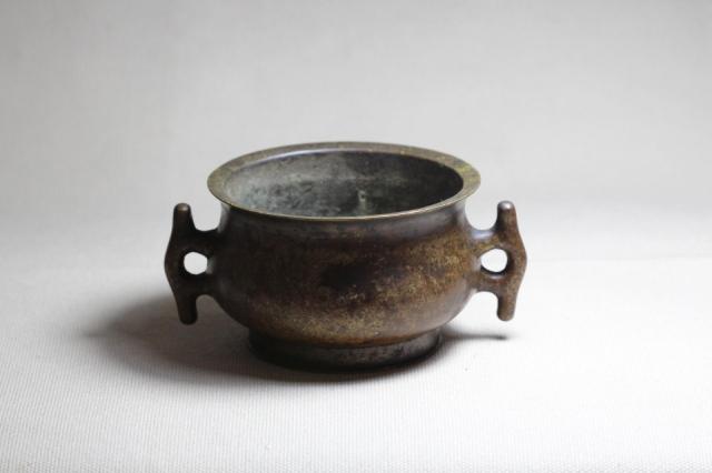 Qingzhong Snowflake Golden Halberd Ear Furnace