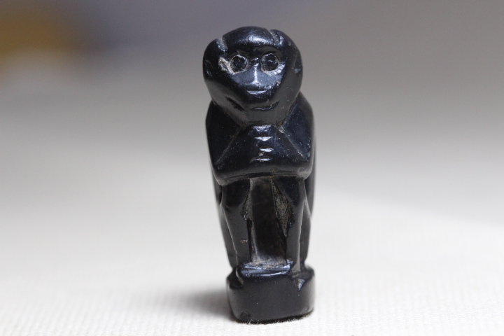 The Qing dynasty Blackstone monkey