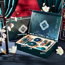 Color Makeup Suit Gift Box Valentines Day Birthday Gift Beginners Light Makeup Carved Flowers Lipstick Red Cosmetics Full Range Flagship Store