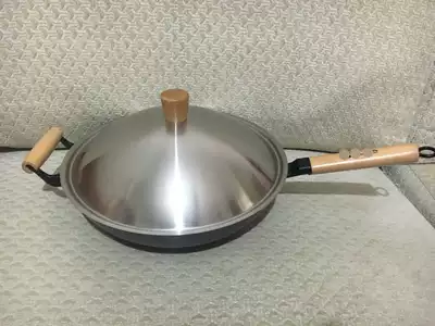 Good goods foreign trade foundry brand high quality uncoated cast iron wok solid wood handle Beech handle 32CM