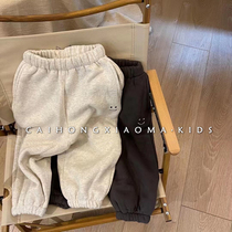 Korean childrens clothing 2022 autumn and winter models boys and girls foreign style casual pants plus velvet childrens Korean version of baby trousers trousers trendy