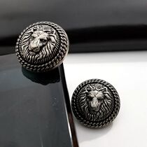 New palace retro antique silver three-dimensional lion head suit coat sweater coat metal decorative buttons 26mm