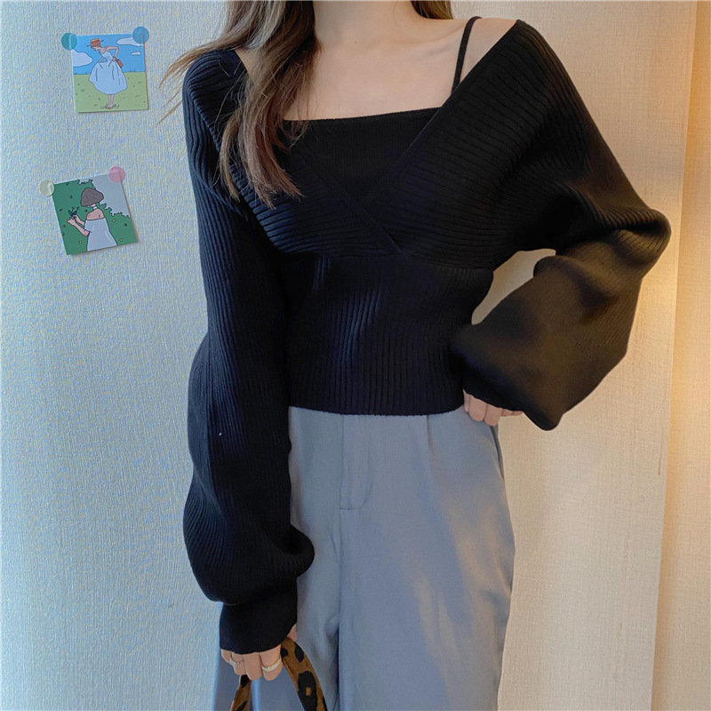 Square collar fake two-piece short knitted sweater women's Korean version with a sense of careful machine clavicle sweater versatile puff sleeve top