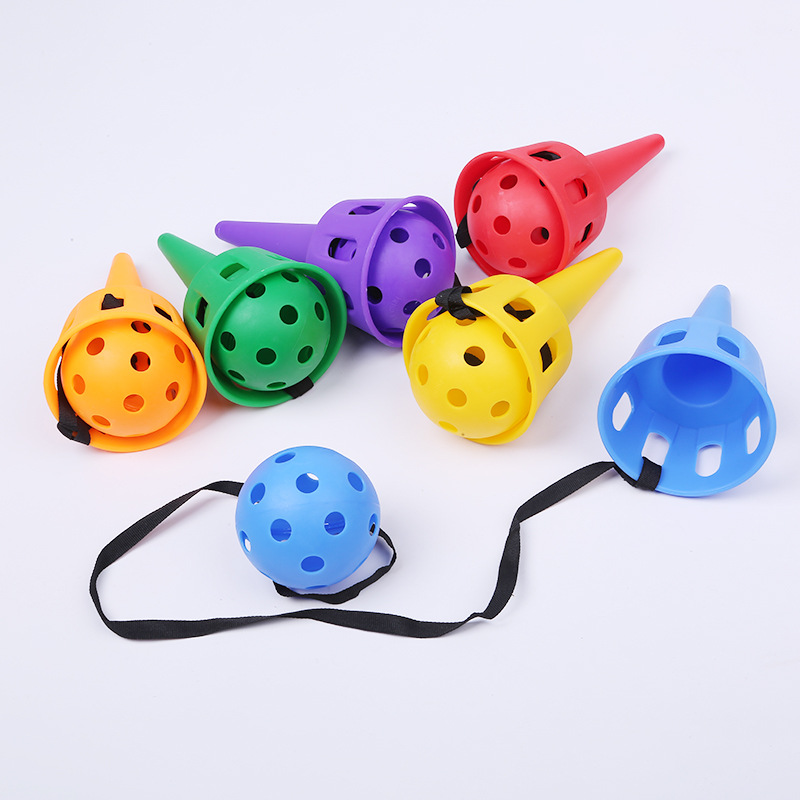 Children throw a ball and feel integrated training equipment Home parenting Early Childhood Education Outdoor Sports Fun Toys