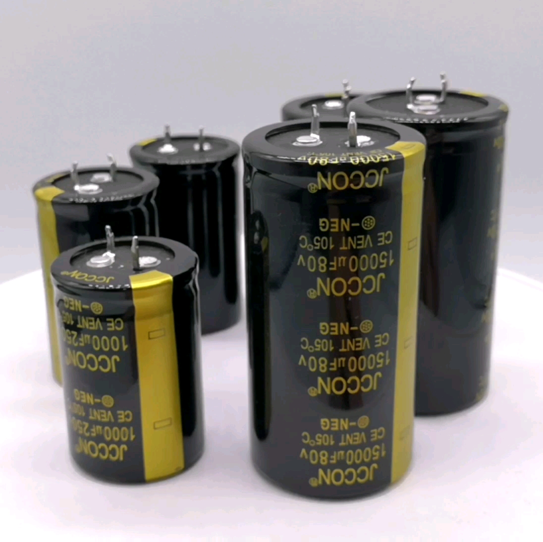 63v 15000 мкф. 63v 15000 мкф. Конденсаторы 15000 мкф. Пусковой конденсатор 15000 мкф 25в. Конденсаторы 15000 мкф.