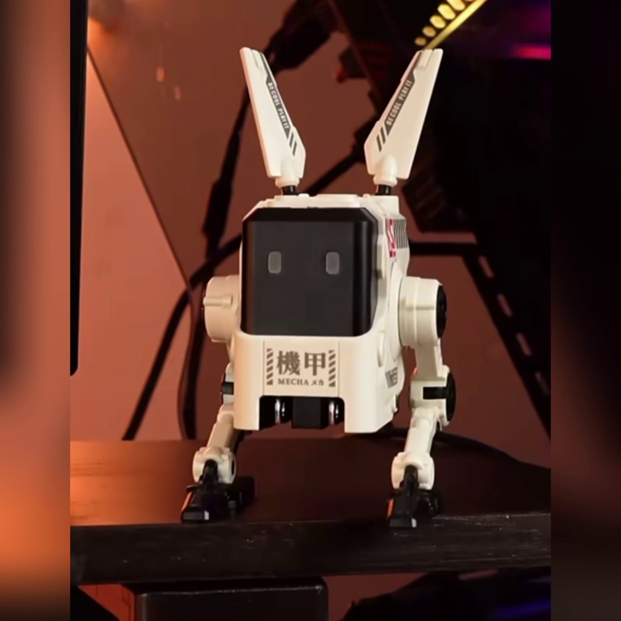 NASA潛入深海：竟為了尋找外星生物的證據，而他們卻真的發現了神秘的納米顆粒、未知的地球電池，以及難以想像的生物抗壓機制，這一切都在證實著外–, image size:2160x2160