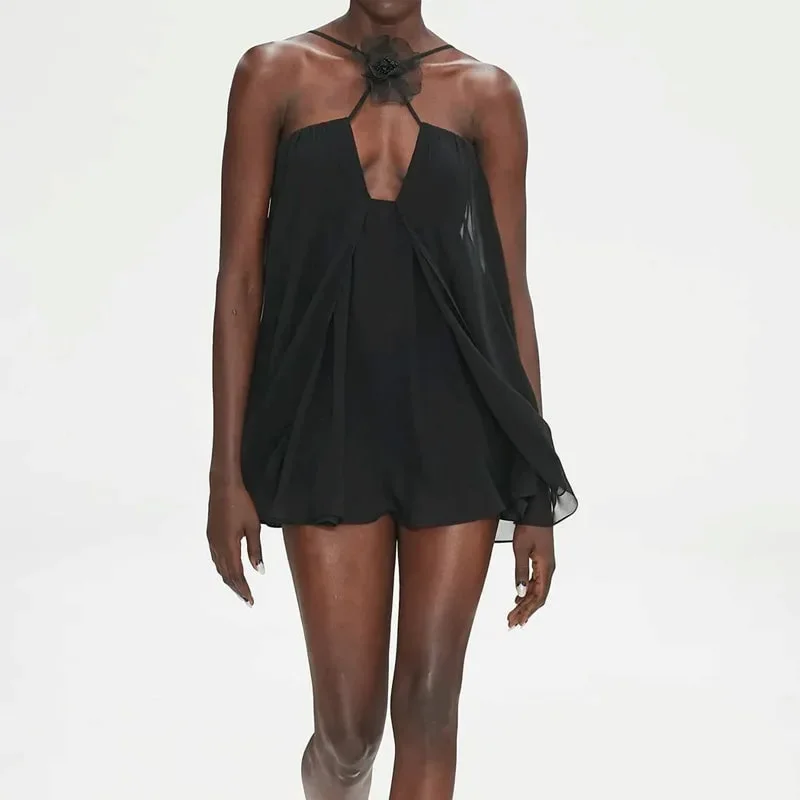 Summer solid color small dress sleevless