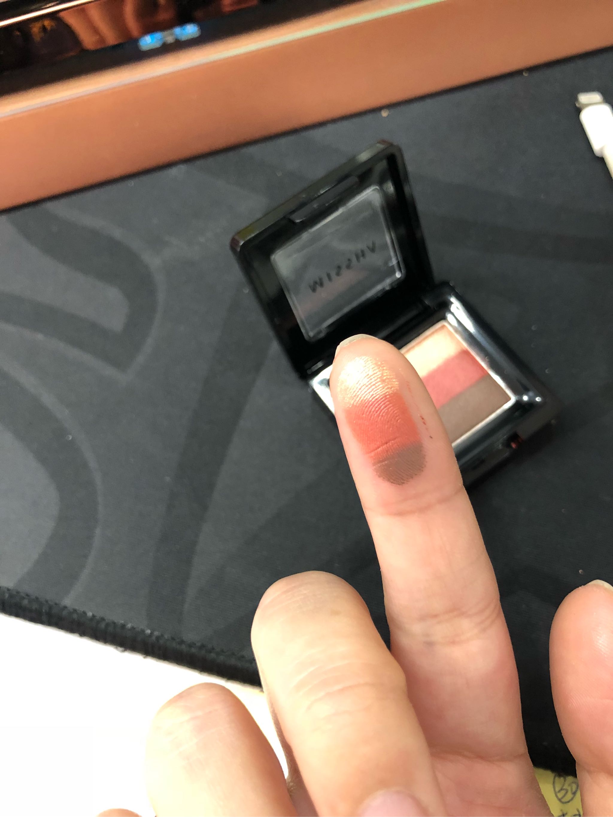 谜尚三色眼影免费试用质量怎么样好不好用，一个月使用感受,第5张