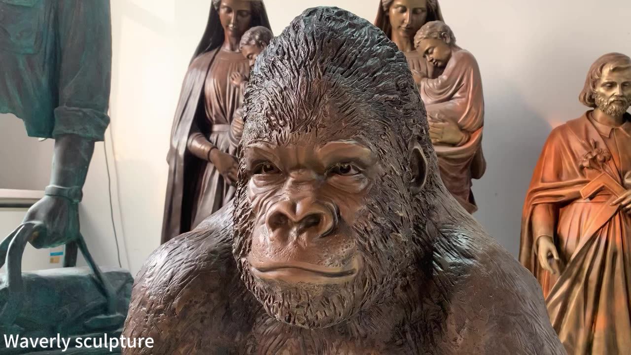 Outdoor Decorative Life Size Metallic Large Gorilla Garden Statue