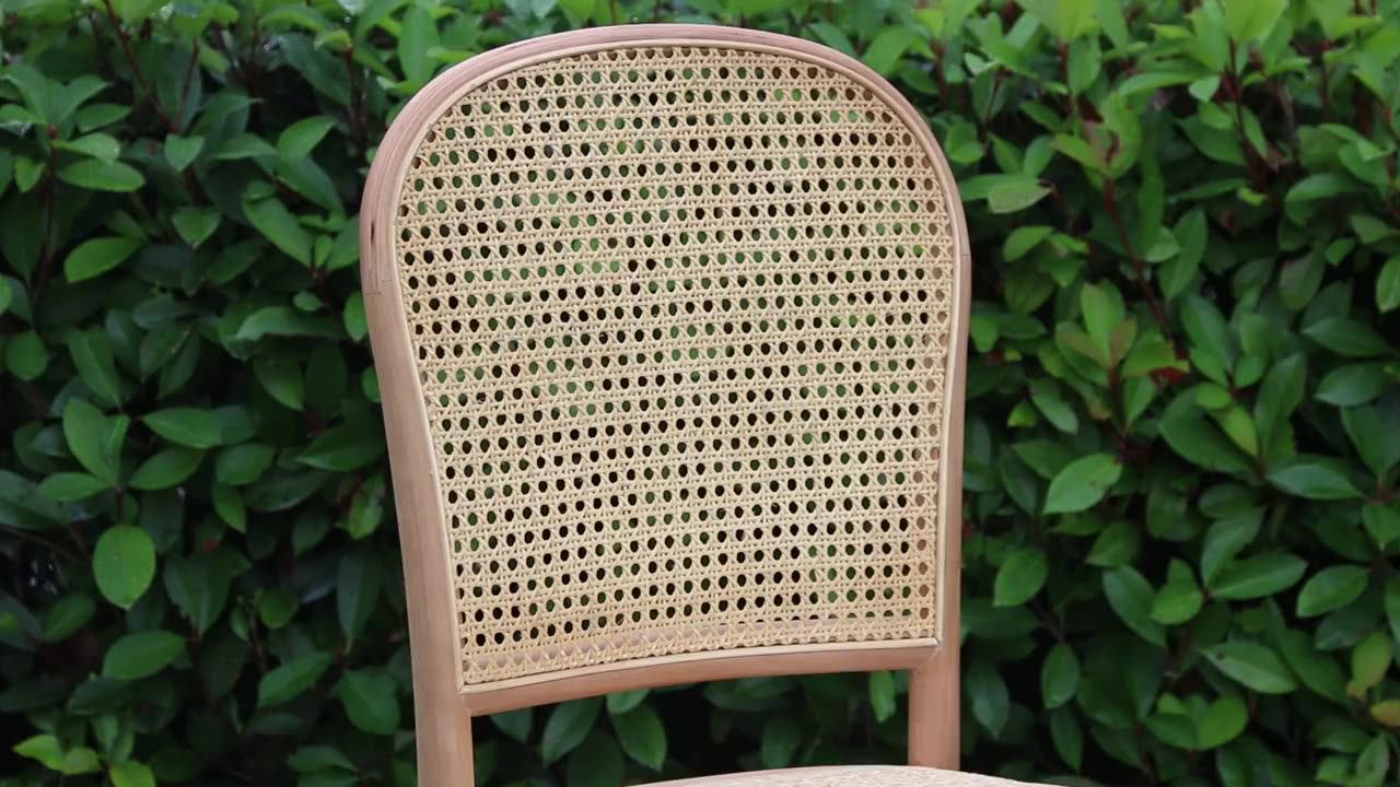 Rural Event Rattan Cane Party Dining Chairs For Vintage Outdoor Banquet