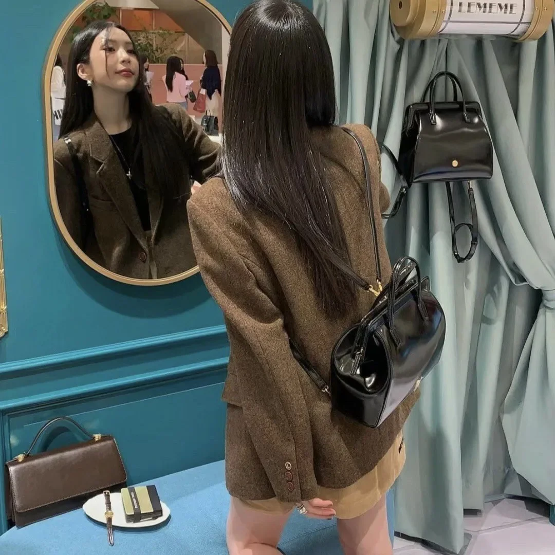 carousel-thumb-3