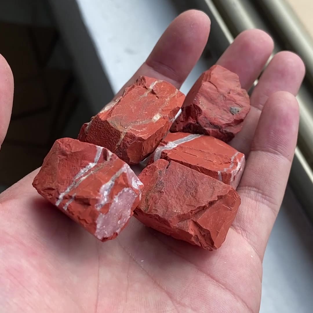 Raw Redstone Mineral Stone 20-30mm Rough Irregular Rock
